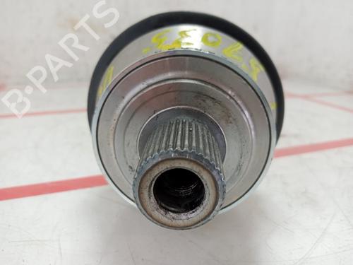 Drivksel foran venstre VW PASSAT B5.5 Variant (3B6) 1.9 TDI | BP29813901M38