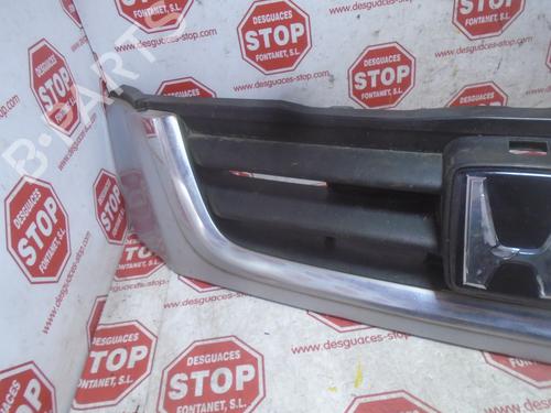 Grille HONDA CR-V I (RD) 2.0 16V 4WD (RD1, RD3) | BP7329707C40 