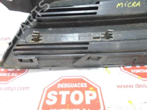 Grille NISSAN MICRA III (K12) 1.2 16V | BP15924013C40 