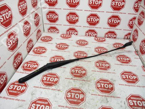 Used Front windshield wiper arm FORD FIESTA VI (CB1, CCN) 1.25 (82 hp) 7640949