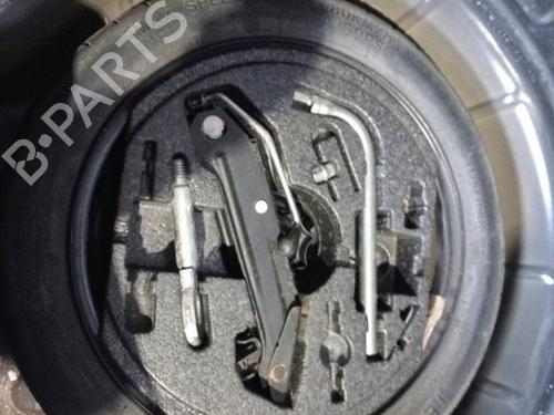 BP31946776C119 main image