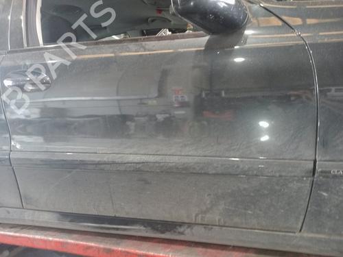 Used Right front door Right front door 38001043 38001043