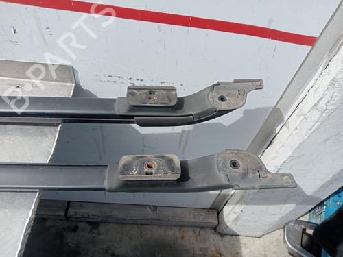 Roof bar JEEP GRAND CHEROKEE II (WJ, WG) 2.7 CRD 4x4 | BP17471148C65 