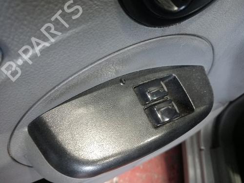 Used Left front window switch CHEVROLET AVEO / KALOS Hatchback (T200) 1.4 (83 hp) 33169591