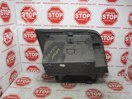 Glove box SEAT LEON (1P1) 1.9 TDI | BP7868140C95 