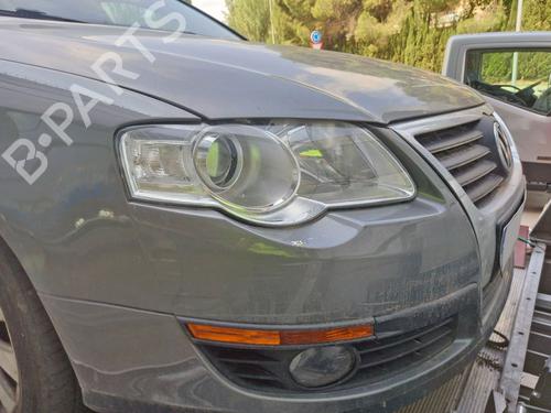 Right front fog light VW PASSAT B6 (3C2) 2.0 TDI | BP30863520C31