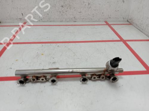 Used Injection rail Injection rail DACIA LODGY (JS_) 1.2 TCe (JSAY, JSM0) (115 hp) 40022887 40022887