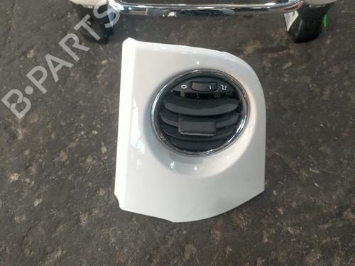 Used Air vent Air vent FIAT 500 (312_) 1.2 (312AXA1A) (69 hp) 33793617 33793617