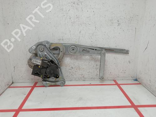 Rudehejsemekanisme Højre foran RENAULT MEGANE III Coupe (DZ0/1_) 1.6 16V (DZ0U, DZ1B, DZ1H) (110 hp) 28124110
