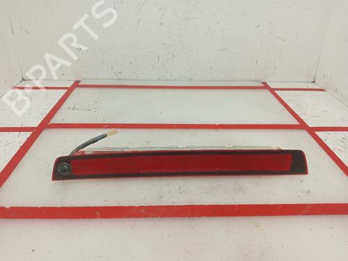 Used Third brake light SUZUKI GRAND VITARA II (JT, TE, TD) 2.0 All-wheel Drive (TD54, JB420) (140 hp) 18303686