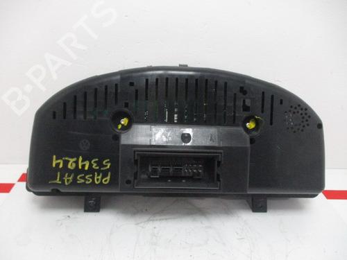 Instrument cluster VW PASSAT B6 (3C2) 2.0 TDI | BP15926933C47 