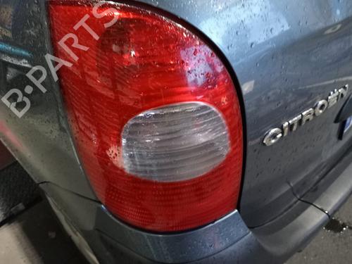 Venstre baglygte CITROËN XSARA PICASSO (N68) 1.6 HDi (109 hp) 31973083
