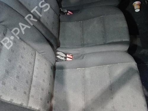 Sæde bagtil (2. række) Sæde bagtil (2. række) PEUGEOT 307 SW (3H) 1.6 HDI 90 (90 hp) 34625246 34625246
