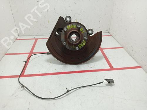 Used Left front steering knuckle Left front steering knuckle NISSAN JUKE (F15) [2010-2019] 32517881 32517881