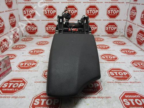 Armrest / Center console BMW 1 (E87) 118 d | BP7327988I20 