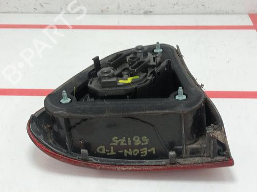 Right taillight SEAT LEON (1M1)  | BP24201663C35 