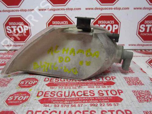 Right front indicator SEAT ALHAMBRA (7V8, 7V9) 1.8 T 20V | BP7319052C33 