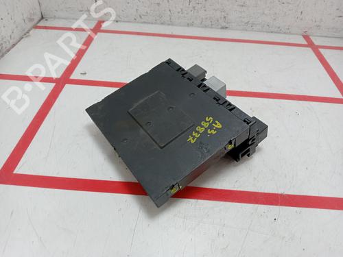Fuse box AUDI A3 Sportback (8PA)  | BP29941935E1
