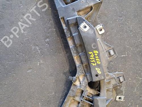 Højre forlygtestøtte) Højre forlygtestøtte) PEUGEOT BOXER Van 2.0 BlueHDi 130 (130 hp) 37071784 37071784