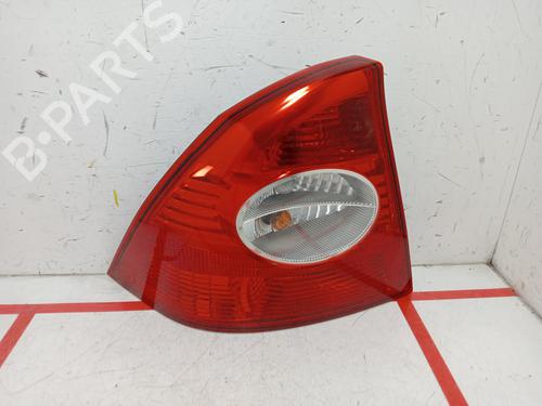left-taillight-ford-focus-ii-saloon-db_-fch-dh-2005-32724629 main image
