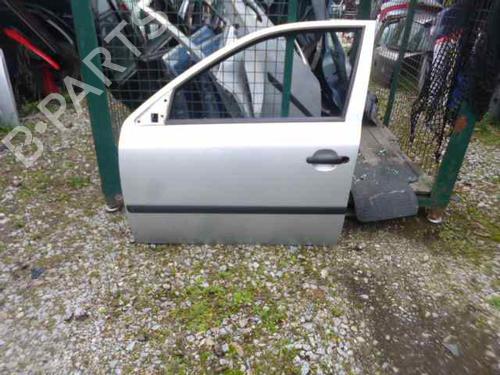 Used Left front door SKODA OCTAVIA I (1U2) 1.9 TDI (90 hp) 7620448