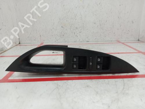 Used Left front window switch SEAT ALTEA XL (5P5, 5P8) [2006-2015]  29376495