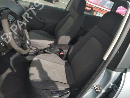 Left front steering knuckle SEAT ALTEA XL (5P5, 5P8)  | BP15933660M25 