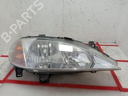 Used Right headlight RENAULT MEGANE I Coach (DA0/1_) 1.9 dTi (DA0N) (98 hp) 22428223