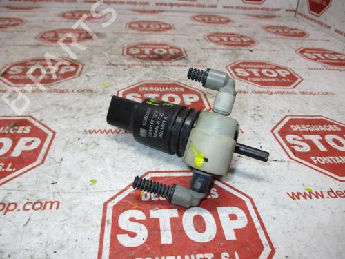 Sprinklervæskepumpe OPEL INSIGNIA A (G09) 2.0 CDTI (68) (131 hp) 15922960
