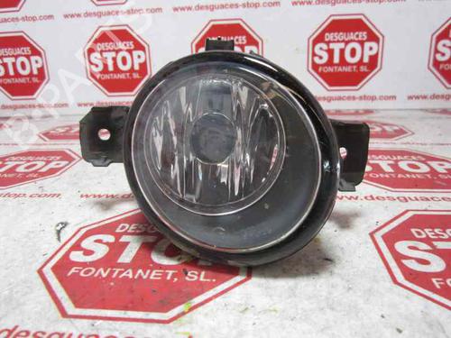 Faro antinebbia anteriore sinistro RENAULT CLIO II (BB_, CB_) 1.5 dCi (57 hp) 7358074