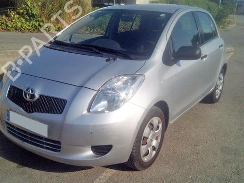 Left taillight TOYOTA YARIS (_P9_) 1.3 VVT-i (SCP90_, SCP90R) | BP15928117C34 