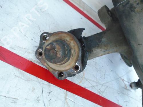 Left front steering knuckle NISSAN TERRANO I (WD21) 2.7 TD 4WD (LBYD21) | BP7324511M25 