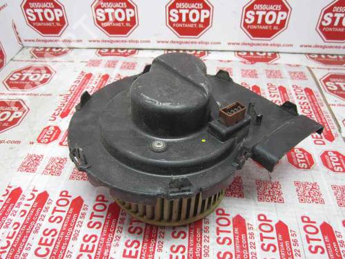 Used Heater blower motor CITROËN SAXO (S0, S1) [1996-2004]  7318364
