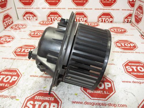 Used Heater blower motor VW GOLF VI (5K1) 1.6 TDI (105 hp) 7644027