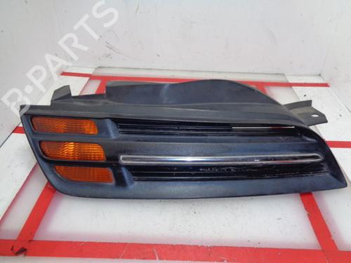 Used Grille NISSAN MICRA III (K12) 1.2 16V (80 hp) 15928981