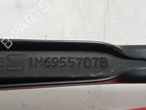 Bakre vindusviskerarm SEAT LEON (1M1)  | BP27866889C144 