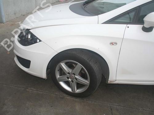Front left window mechanism SEAT LEON (1P1) 1.6 TDI | BP15924472C22