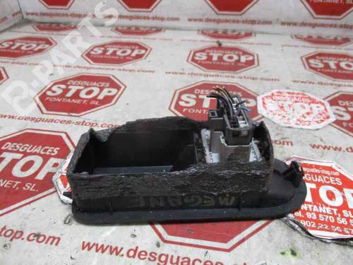 Left front window switch RENAULT MEGANE II Saloon (LM0/1_) 1.9 dCi (LM0G, LM1G, LM2C) | BP7387918I27 