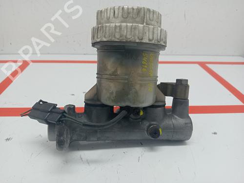 Used Brake master cylinder MITSUBISHI GALLOPER (JK-01) [1998-2003]  17667597
