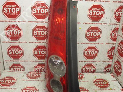 Used Left taillight FORD FIESTA V (JH_, JD_) 1.4 TDCi (68 hp) 8854377