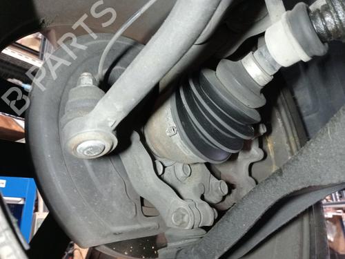 Used Left front steering knuckle Left front steering knuckle NISSAN JUKE (F15) [2010-2019] 32517881 32517881
