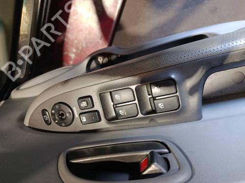 Used Left front window switch Left front window switch 38784836 38784836