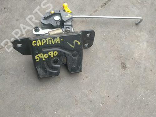 Used Tailgate lock CHEVROLET CAPTIVA (C100, C140) 3.2 4WD (230 hp) 32672202