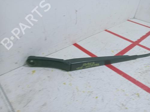 Front windshield wiper arm VW TOURAN (1T1, 1T2) 2.0 TDI 16V | BP21588602C143 