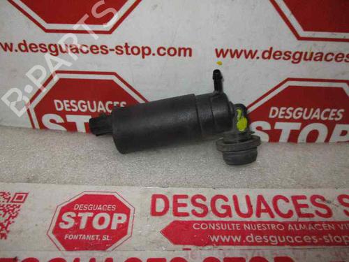 Used Washer pump TOYOTA YARIS (_P1_) [1999-2005]  15915409