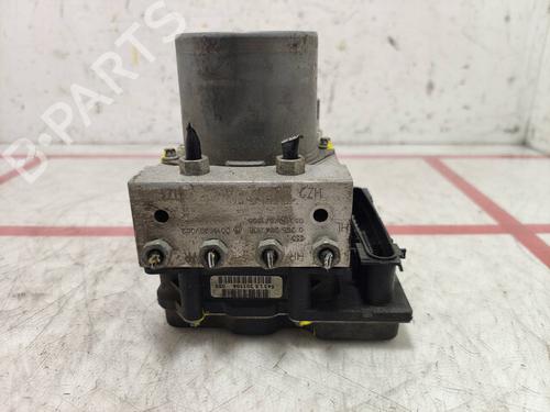 Used ABS pump ABS pump SMART FORTWO Coupe (450) 0.7 (450.352, 450.332) (61 hp) 32263465 32263465