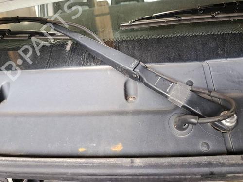 Used Front windshield wiper arm Front windshield wiper arm IVECO DAILY V Platform/Chassis 35C15, 35S15, 40C15, 45C15, 50C15, 60C15, 65C15, 70C15 (146 hp) 40091808 40091808