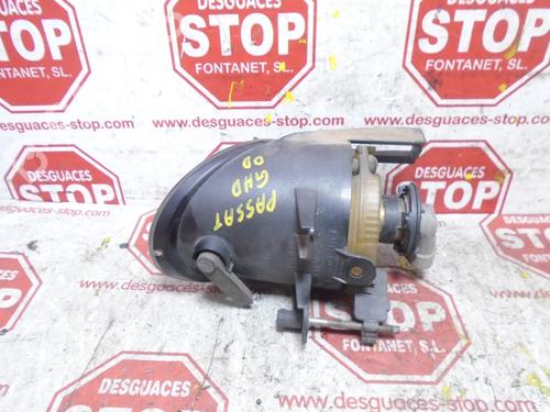 Right front fog light VW PASSAT B6 (3C2) 2.0 TDI | BP30863520C31