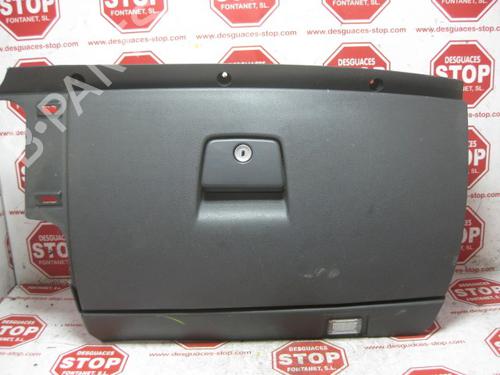 Used Glove box VOLVO C30 (533) 1.6 D (109 hp) 7321116
