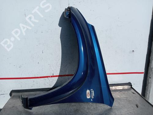 Used Left front fenders TOYOTA RAV 4 II (_A2_) 2.0 D 4WD (CLA20_, CLA21_, CLA20R, CLA21R) (116 hp) 23337002